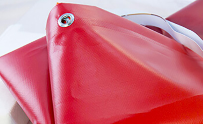 bache plate rouge sur mesure
